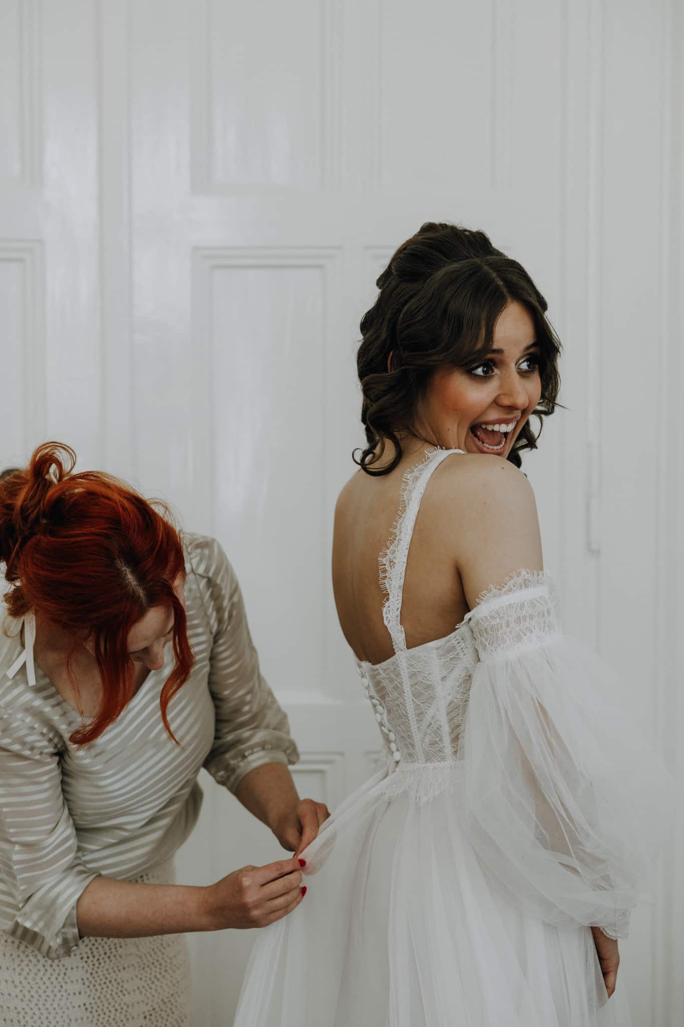 bride getting ready