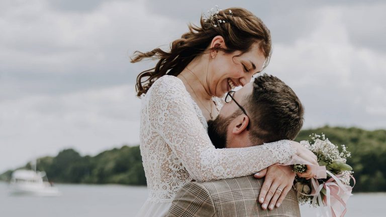 Brautpaarshooting am Strand in Eckernförde von Kay Pinnow